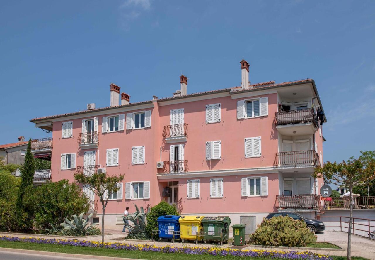 Apartment Kata 로비니 외부 사진