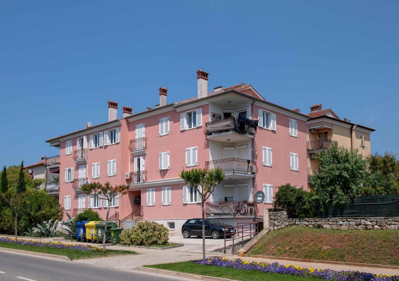 Apartment Kata 로비니 외부 사진